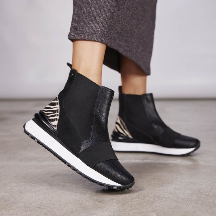 BLACK ULTRA CONFY SNEAKER-BOOTS