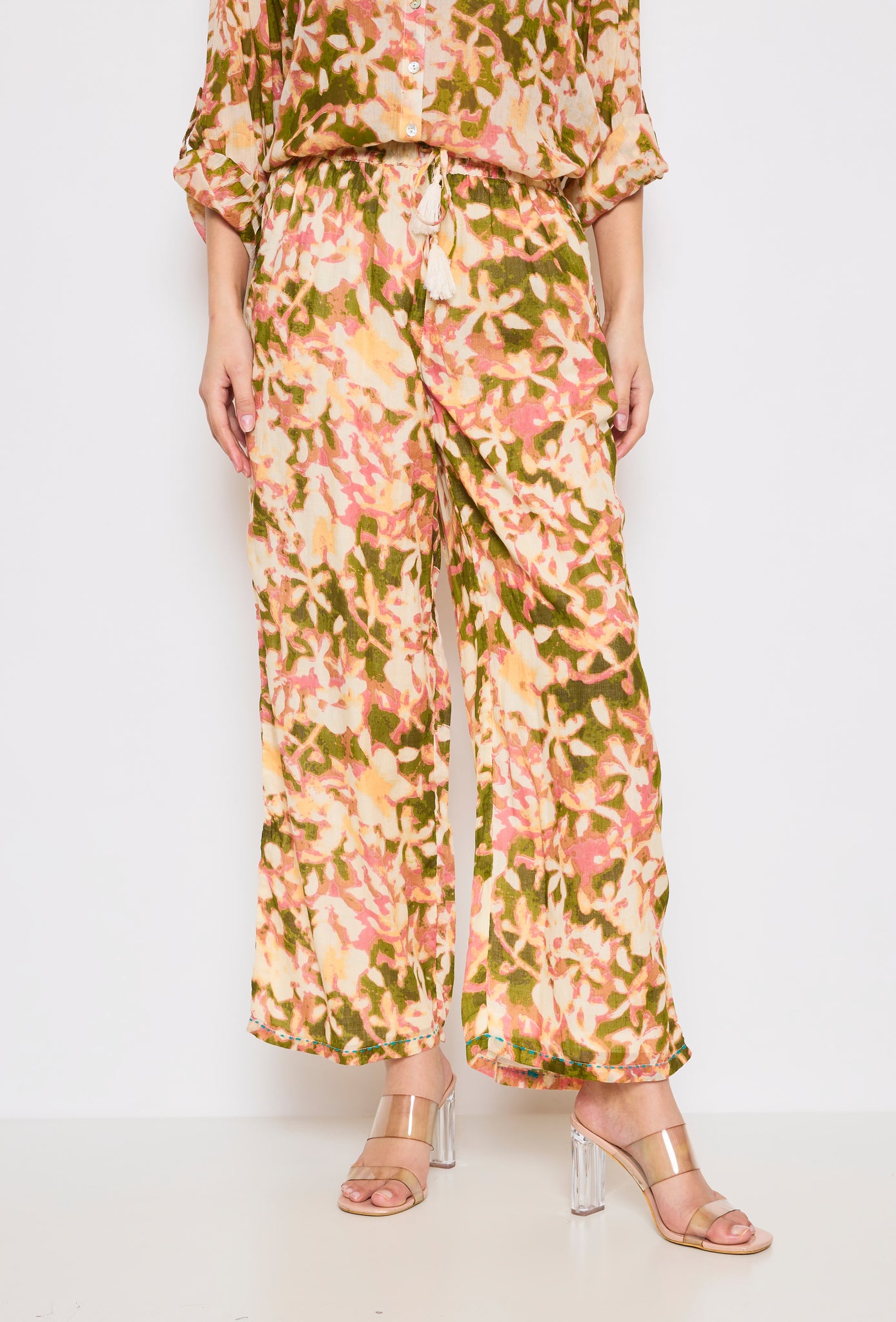 LOVELY FLOWER PRINT COTTON PANTS