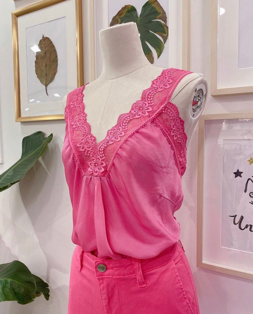 LACE SILK TOUCH LINGERIE