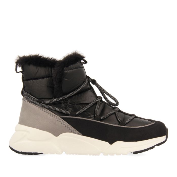 BLACK ULTRA LIGHT SNEAKER-BOOTS