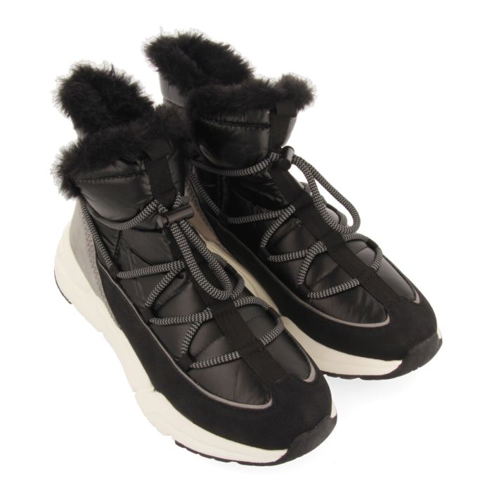 BLACK ULTRA LIGHT SNEAKER-BOOTS