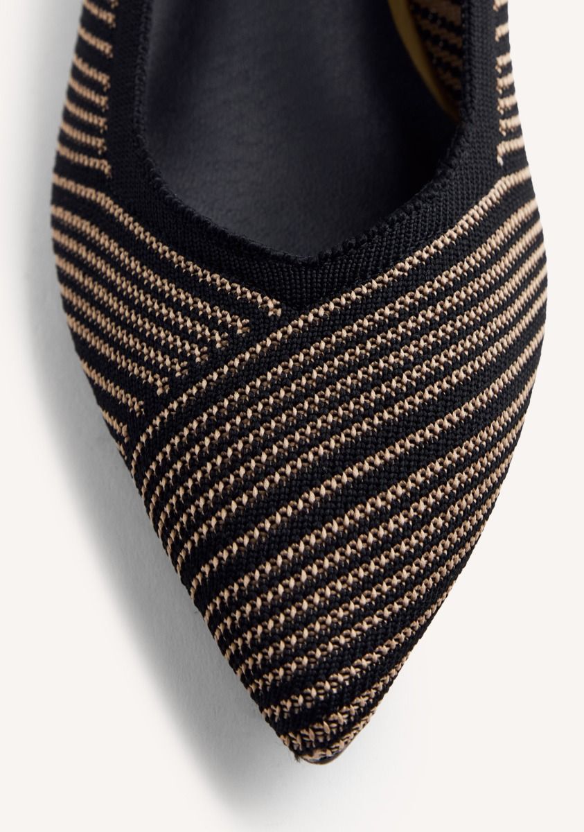 BLACK CHIC ELASTIC HEELED SHOES