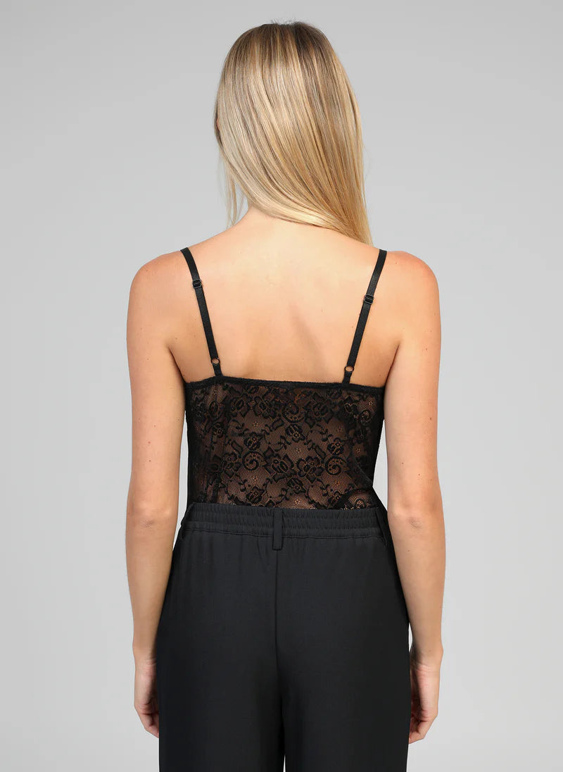 BLACK LACE TOP
