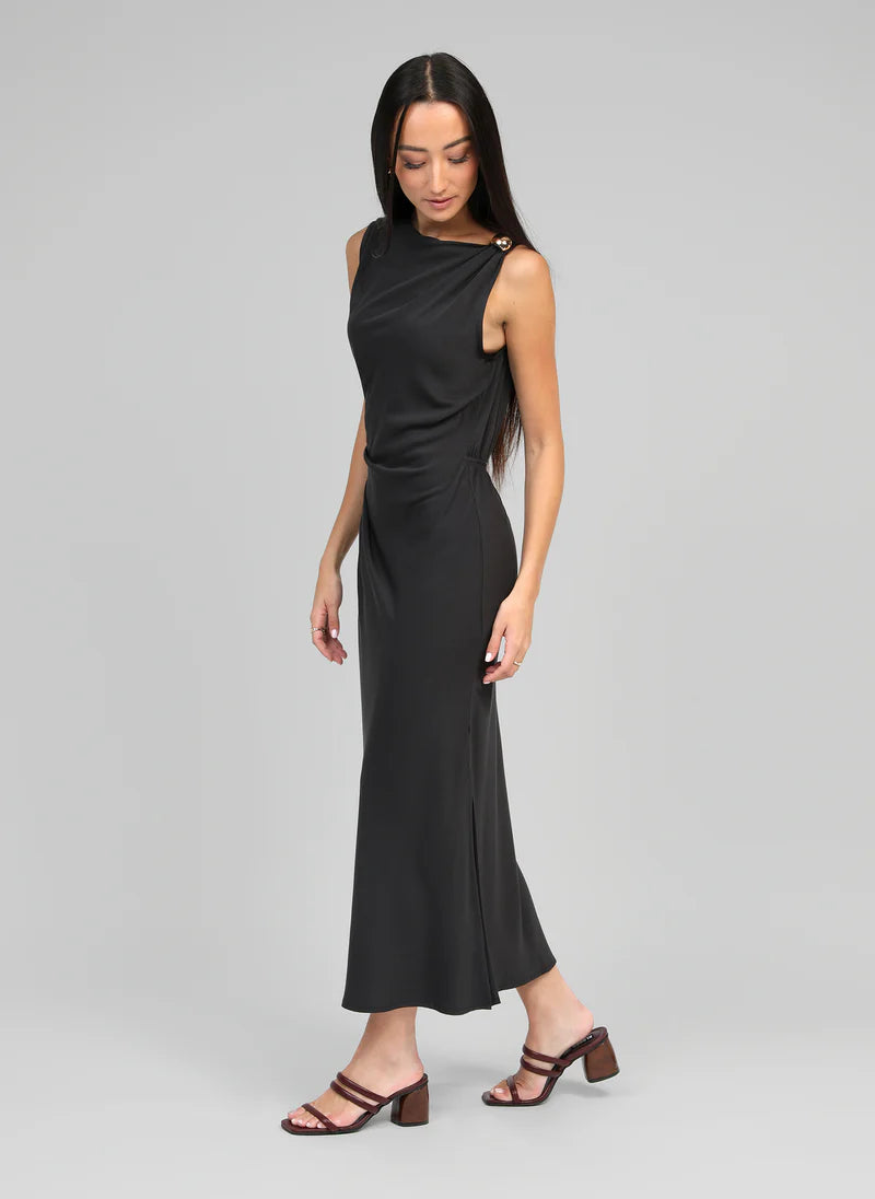 CARBON BLACK CHIC DRESS