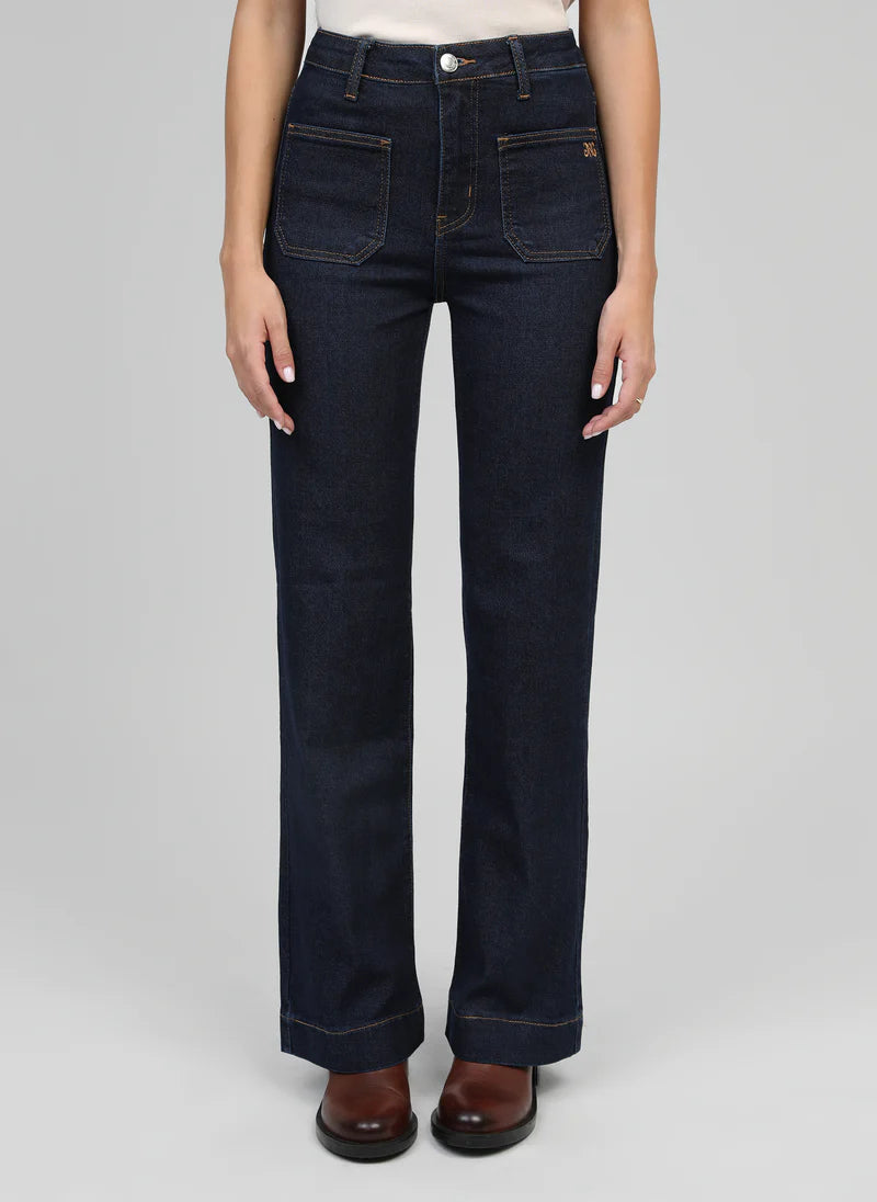 ULTA ELEGANT BLUE JEANS
