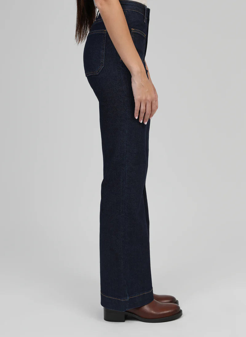 ULTA ELEGANT BLUE JEANS