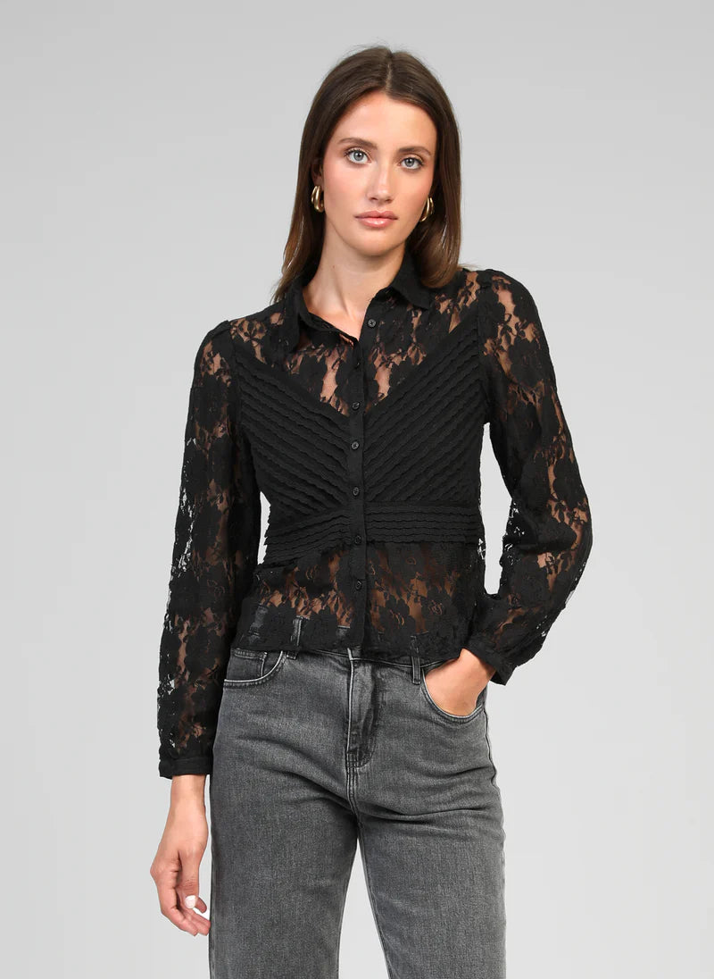 BLACK LACE ELEGANT BLOUSE