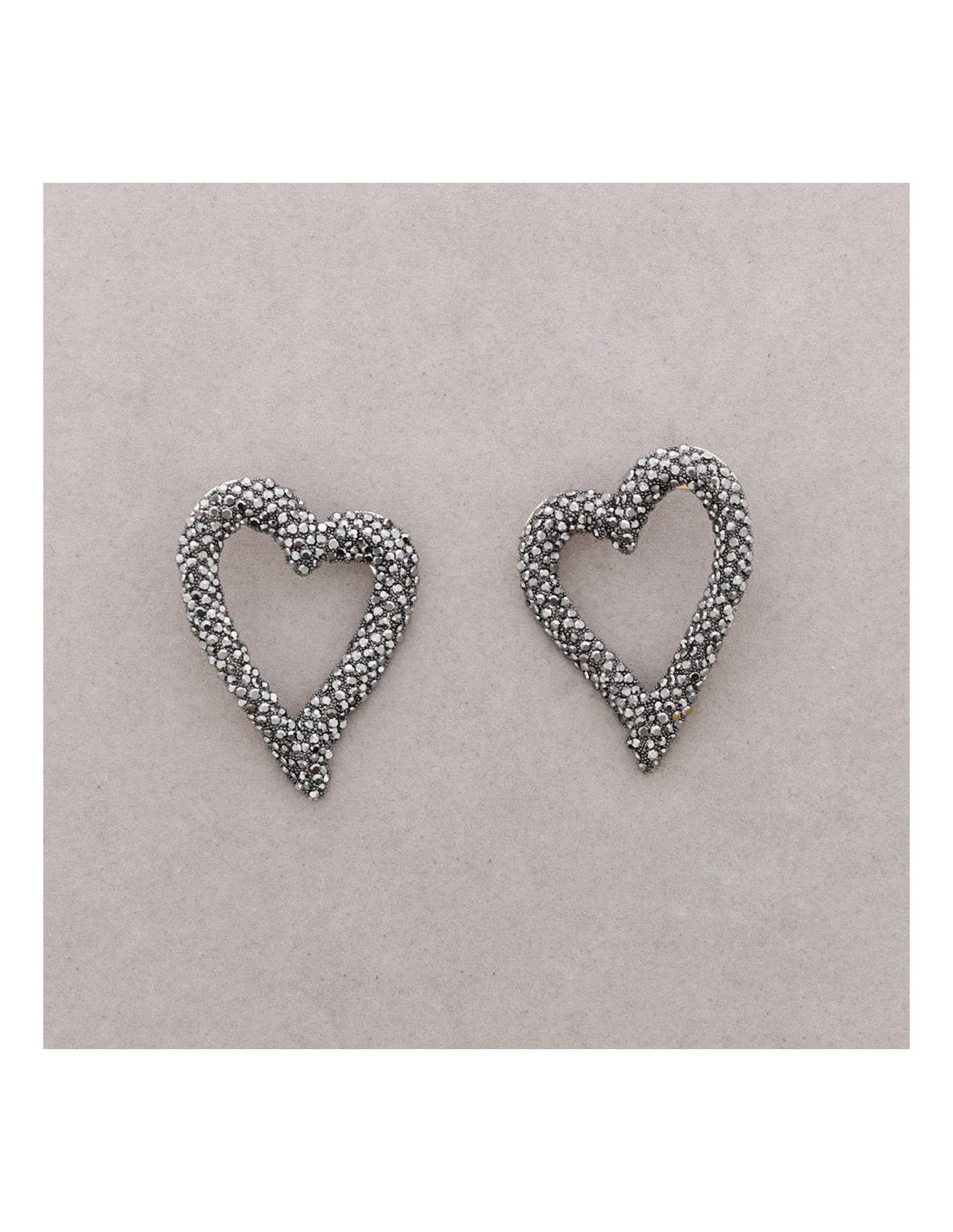 DARK SILVER HEART CRYSTAL STUDS