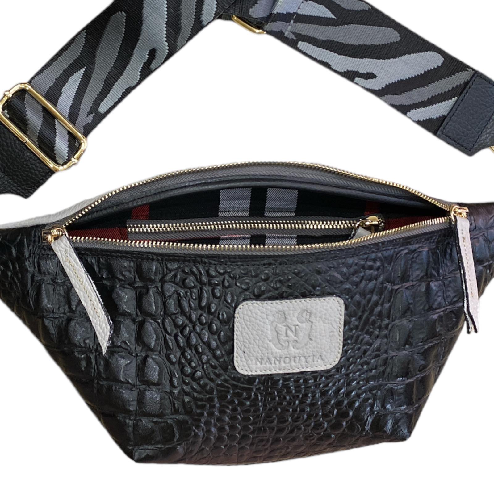 REGURAL. BLACK 3D LEATHER WITH GREY DETAILS BELT BAG