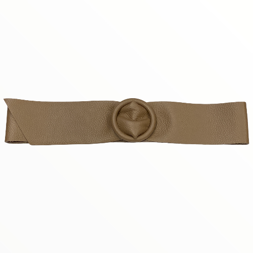 Chic and minimal soft leather belt in many colours