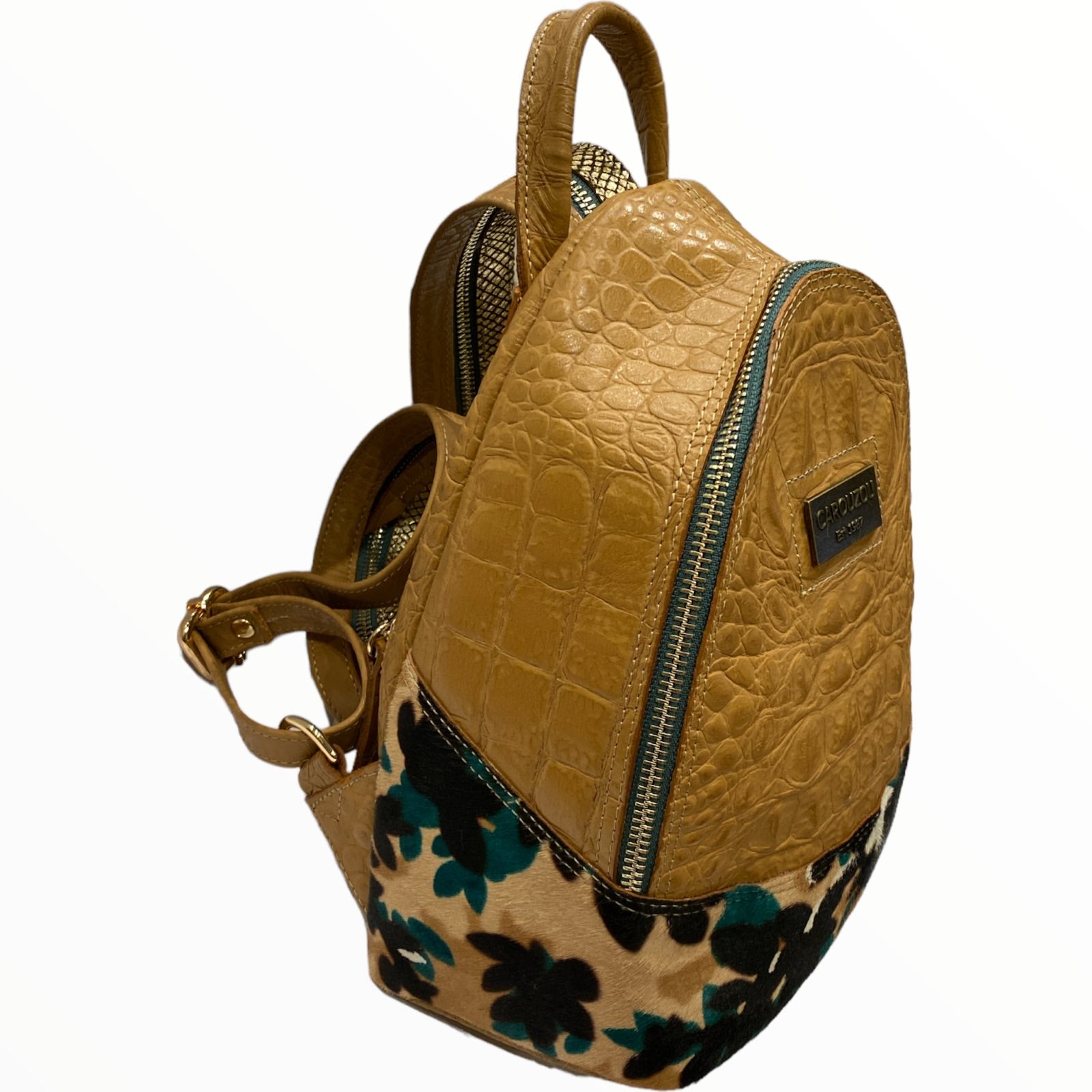 Agapi small. Camel backpack with calf-hair details.