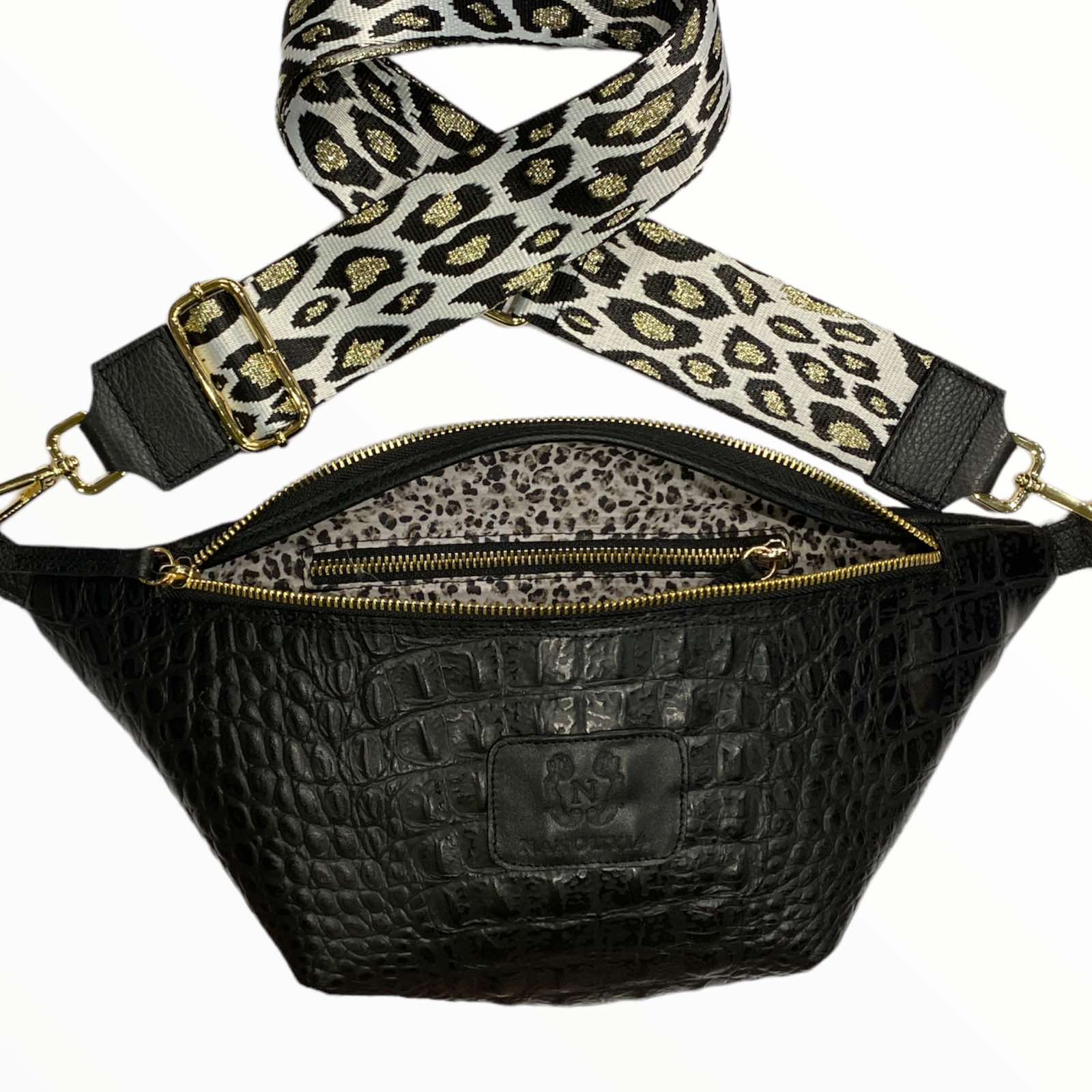 REGURAL. BLACK 3D LEATHER BELT BAG WITH LEO-PRINT STRAP
