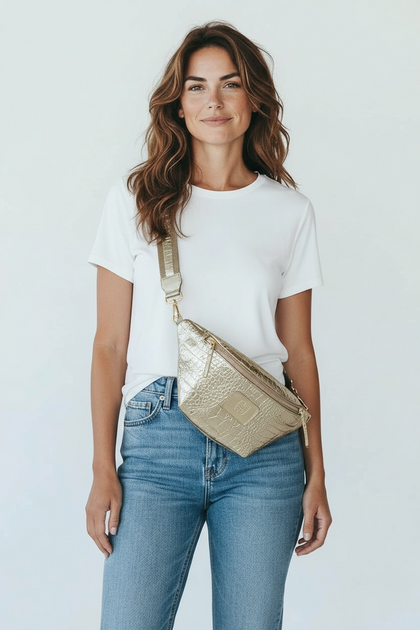 REGURAL.GOLD 3D LEATHER BELT BAG