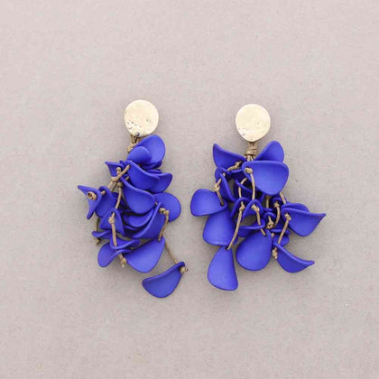 CHIC LEAVES EARRINGS