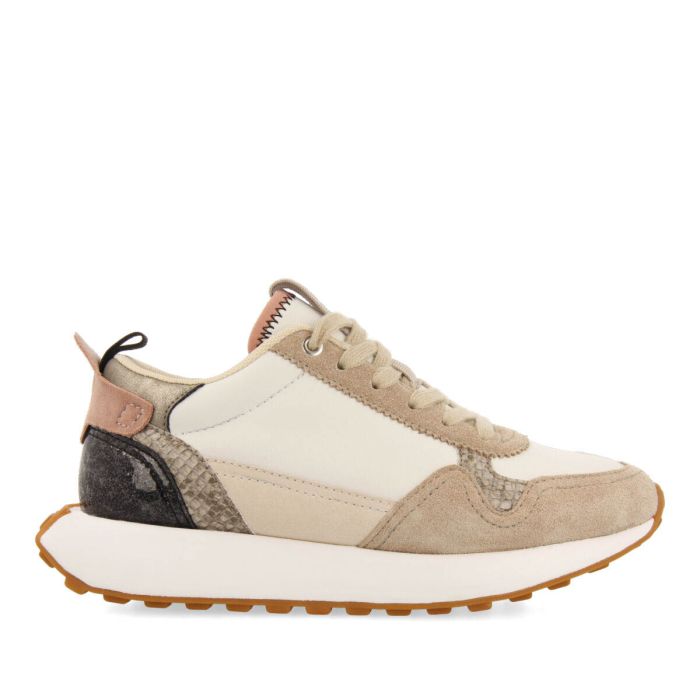 TAN RETRO SNEAKERS WITH PASTEL DETAILS