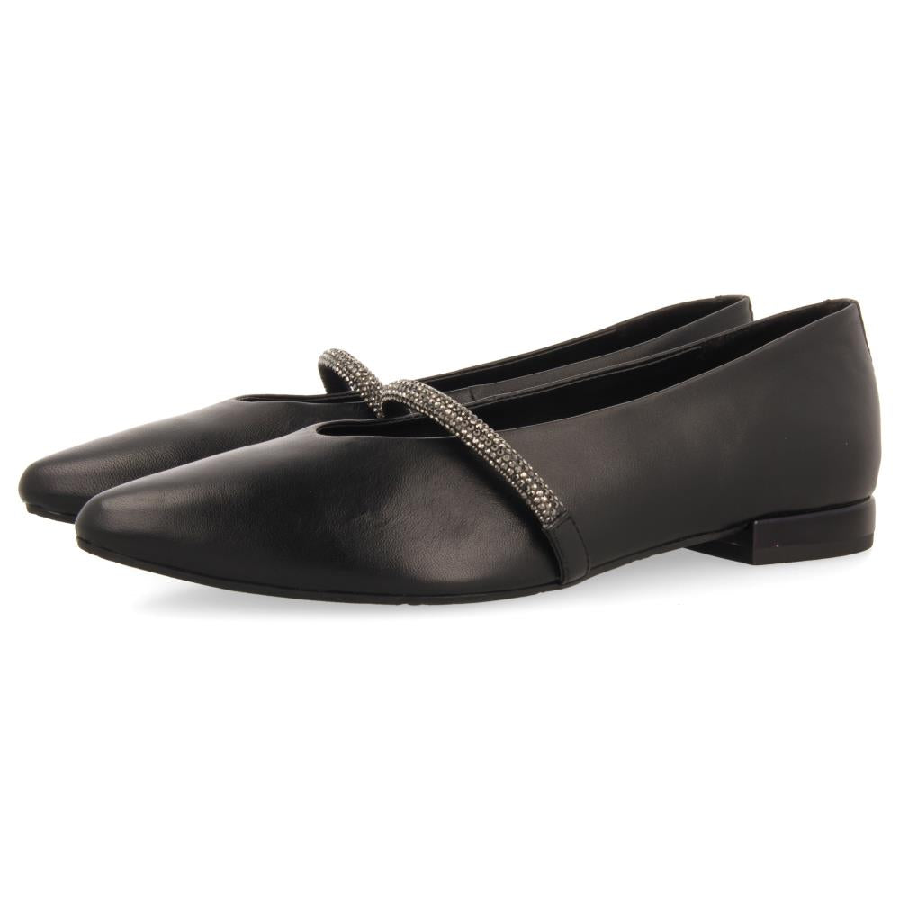 Black leather super soft ballerinas with crystals