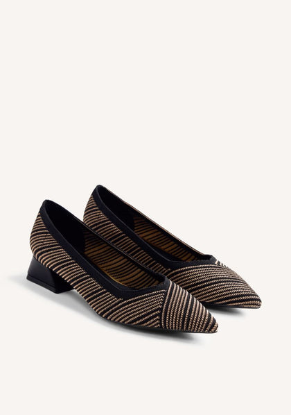BLACK CHIC ELASTIC HEELED SHOES