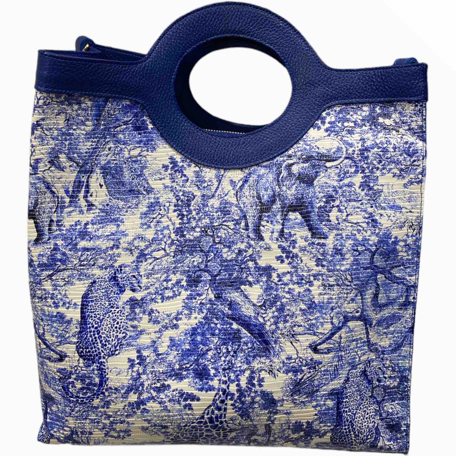Circle. Royal blue art leather L bag