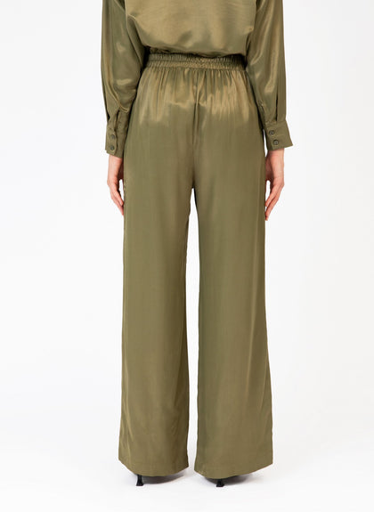 OLIVE GREEN CHIC PANTS