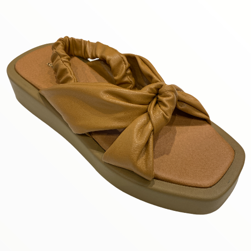 Anatomic tan luxury sandals