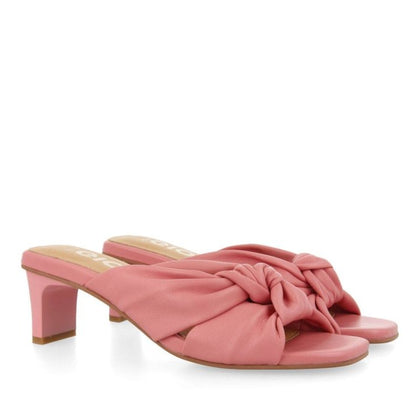 Pink knot leather mules