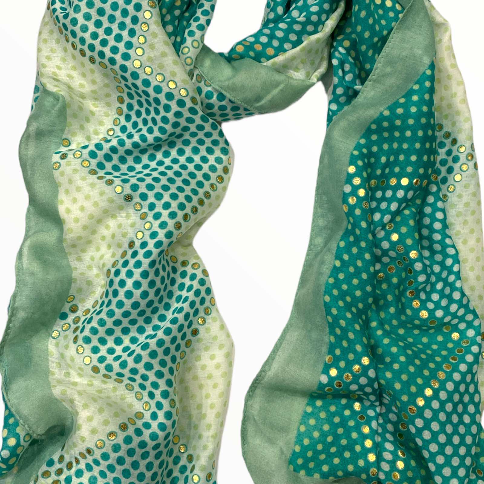 Emerald scarf with gold details